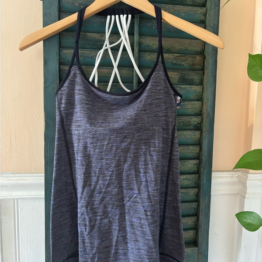 Lululemon Racerback Built In Bra Tank Top